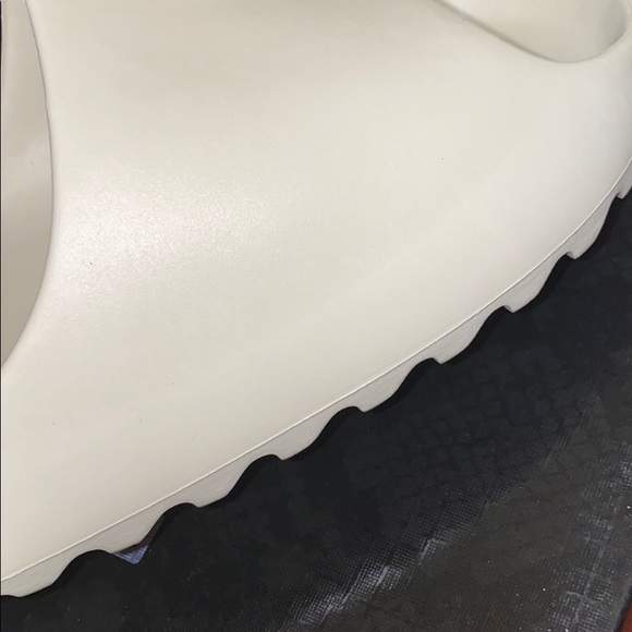 Slides - Picture 4 of 4